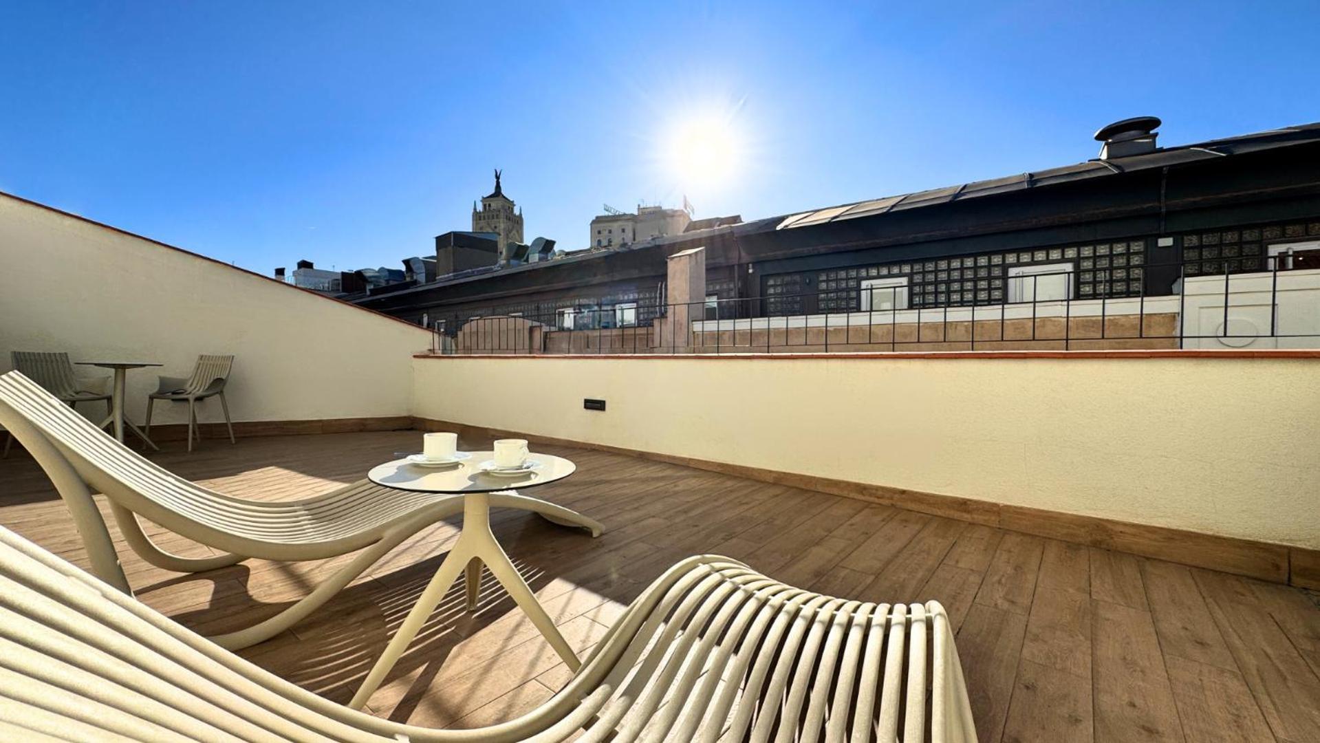 Apartamentos Centro Jardines Madrid Exterior photo