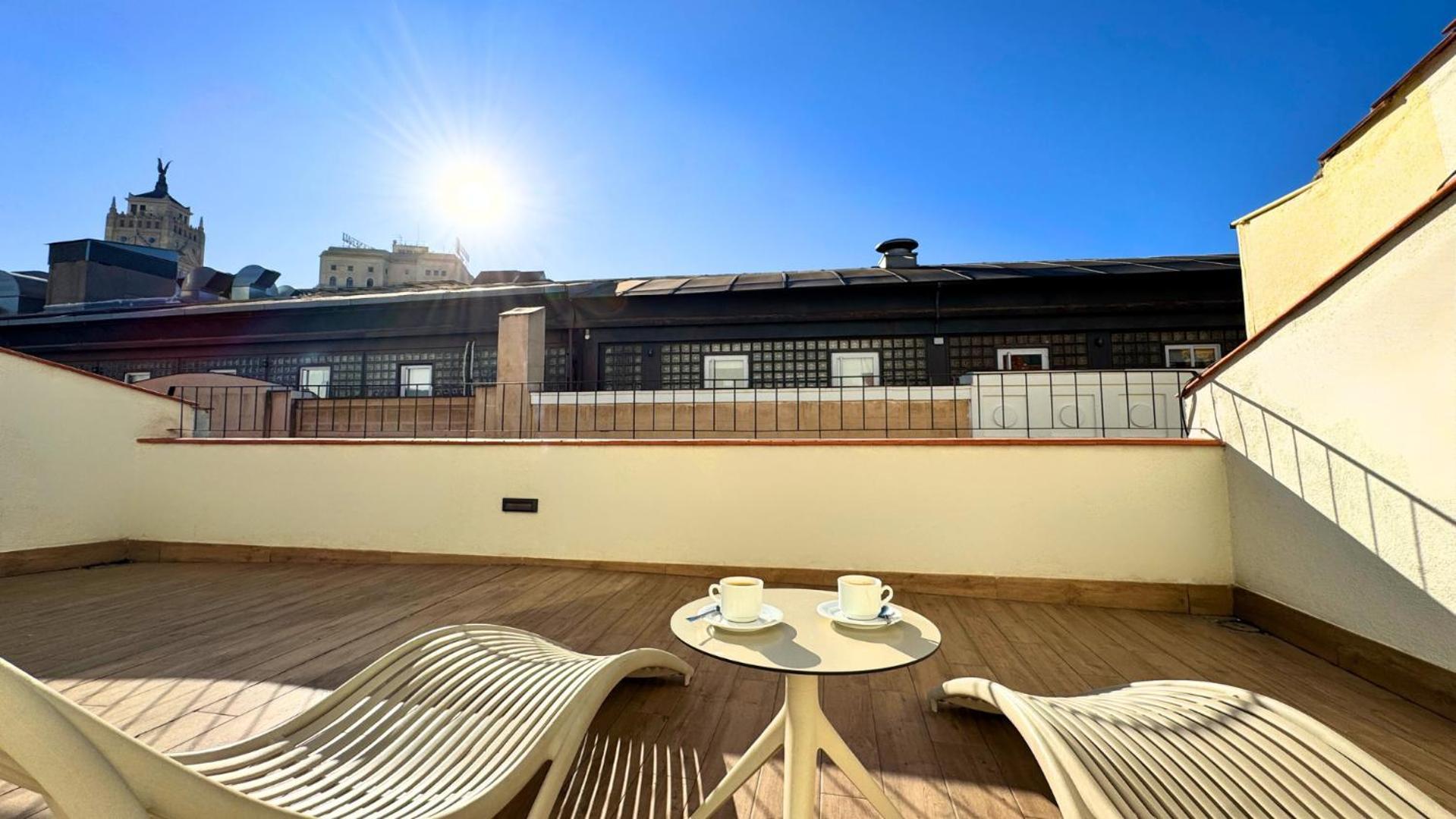 Apartamentos Centro Jardines Madrid Exterior photo